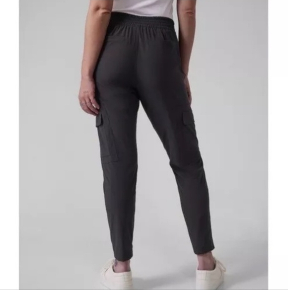Athleta Chelsea Cargo Lined Pants Black Size 10 - Picture 2 of 10